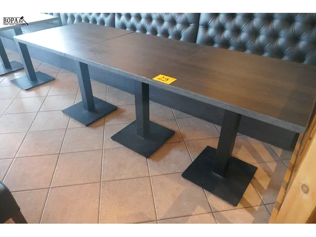Lot 29 - horecatafels 22 stuks - afbeelding 1 van  8