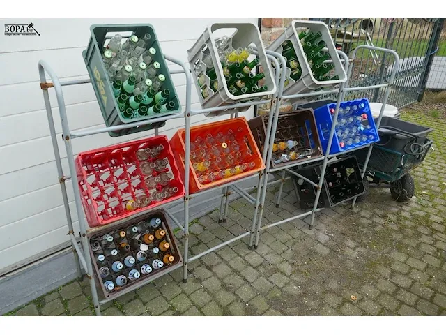 Lot 29 - metalen rekken - afbeelding 3 van  6