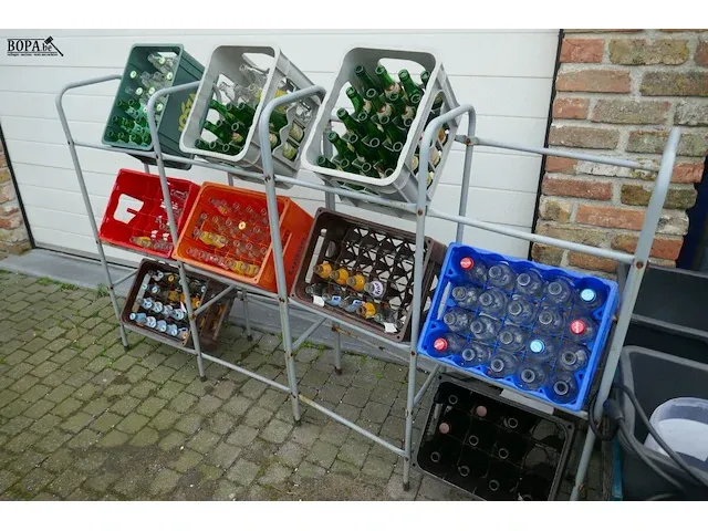 Lot 29 - metalen rekken - afbeelding 4 van  6