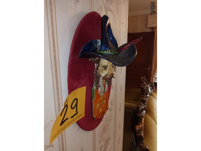 Lot 29 - muurdecoratie in keramiek - afbeelding 3 van  3