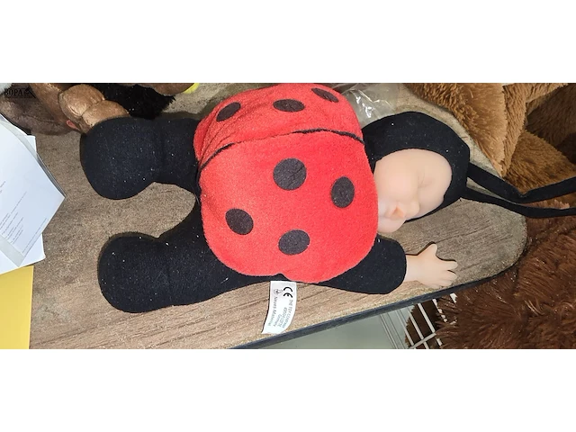 Lot 29 - muzikale knuffels ong 10 stuks - afbeelding 4 van  6