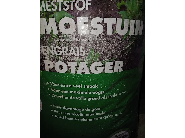 Lot 29 - osmo moestuin meststof en rhododendrongrond - afbeelding 2 van  4