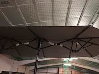 Lot 29 - parasol - afbeelding 3 van  6