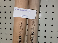 Lot 29 - sneeuwschop. 2 stuks - afbeelding 3 van  3