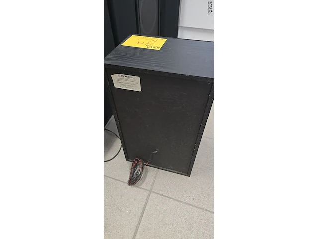 Lot 29 - speakers pioneer s -z 73 2 stuks - afbeelding 2 van  4