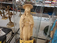 Lot 290 - globe met jezus beeld - afbeelding 1 van  3