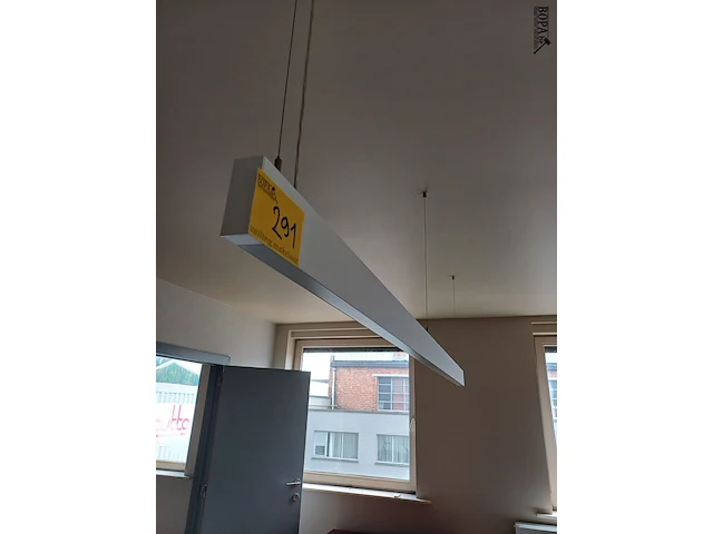 Lot 291 - led hanglamp. 2 stuks (lokaal 5) - afbeelding 1 van  5