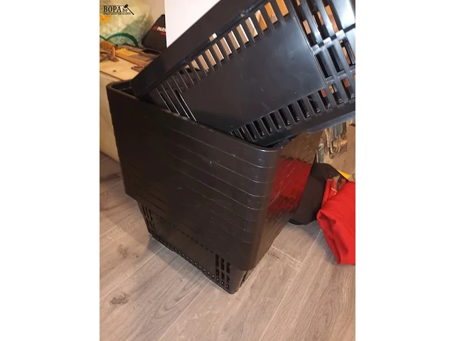 Lot 291 - winkelmandjes. 11 stuks - afbeelding 3 van  3