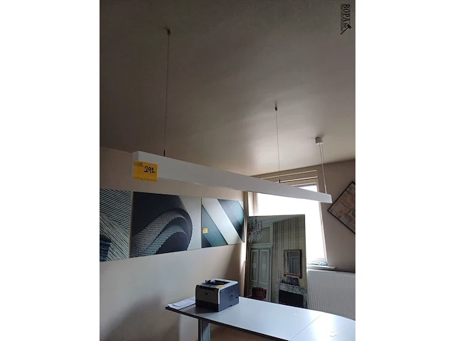 Lot 292 - led hanglamp. (lokaal 6) - afbeelding 1 van  5