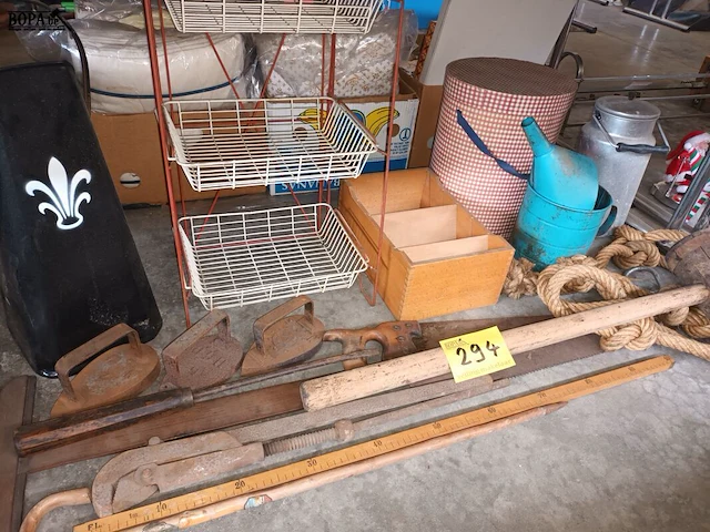 Lot 294 - brocante. 17 stuks - afbeelding 1 van  5
