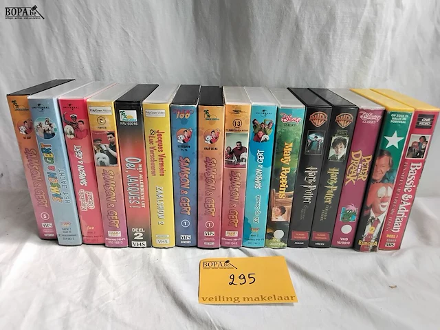 Lot 295 - lot video's kinderen, 16 stuks - afbeelding 1 van  1