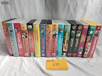 Lot 295 - lot video's kinderen, 16 stuks - afbeelding 1 van  1