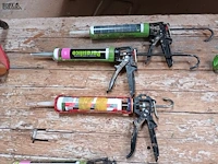 Lot 295 - silicone pistool. 5 stuks - afbeelding 2 van  3