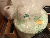 Lot 296 - verpakkingsmateriaal - afbeelding 1 van  4