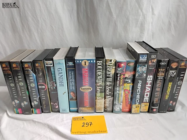 Lot 297 - lot video's, films, 18 stuks - afbeelding 1 van  1