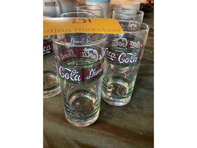 Lot 297 - vintage coca cola glazen tiffany - afbeelding 2 van  2