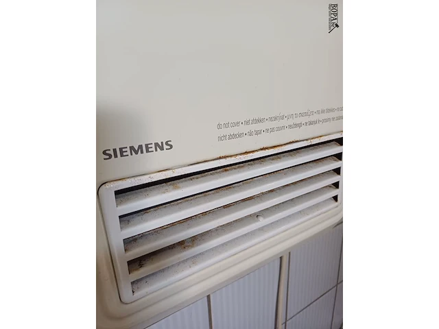 Lot 298 - siemens elektrisch verwarmingstoestel (wc boven) - afbeelding 2 van  3