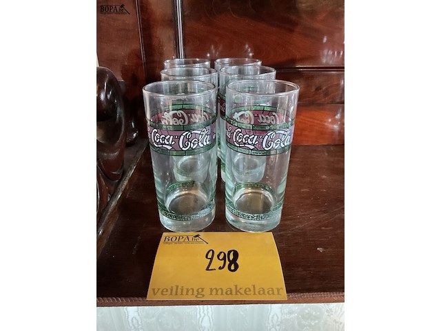 Lot 298 - vintage coca cola glazen tiffany - afbeelding 1 van  1