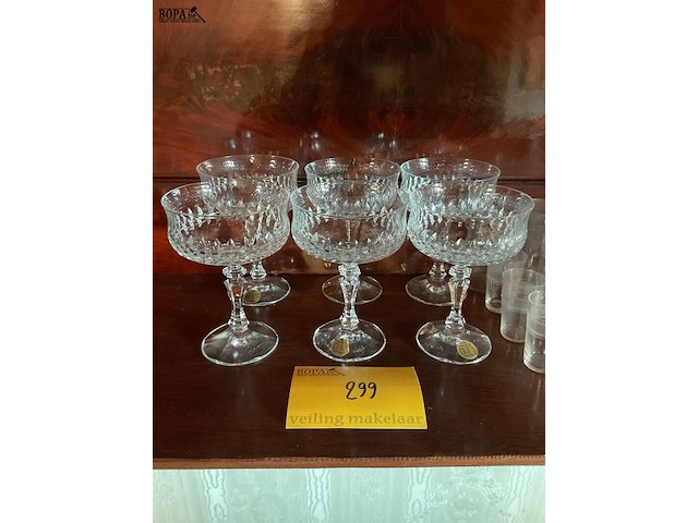 Lot 299 - kristallen glazen coupes germany, 6 stuks - afbeelding 1 van  3