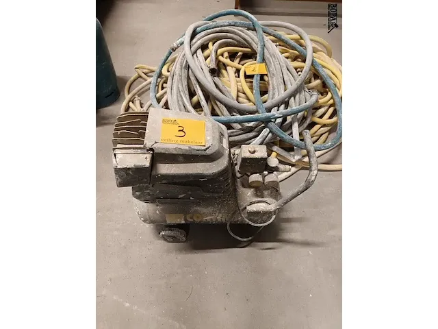 Lot 3 - compressor contimac - afbeelding 1 van  3