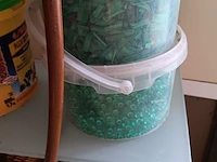 Lot 3 - decoratie materiaal - afbeelding 2 van  6
