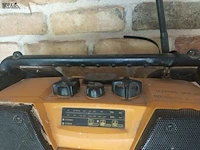 Lot 3 - dewalt werfradio - afbeelding 3 van  3