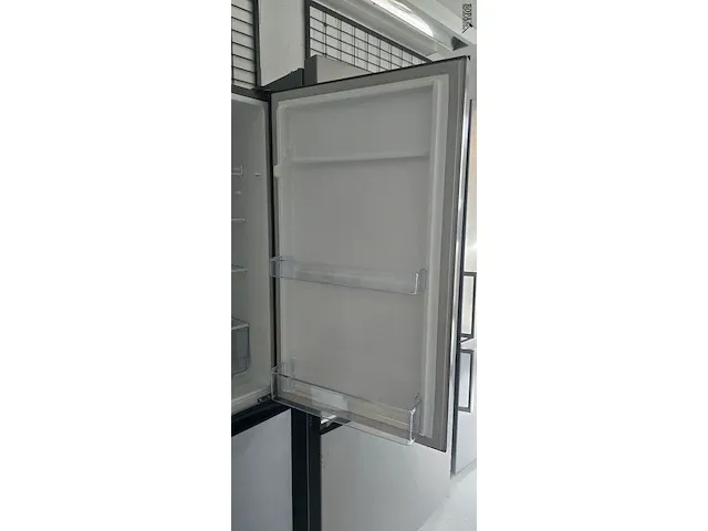 Lot 3 - hisense combi no frost - afbeelding 5 van  7