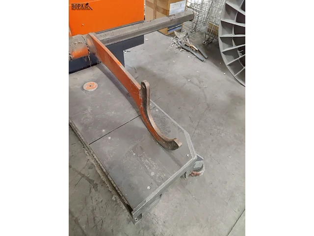 Lot 3 - hubtex zijdelingse boomlifter - afbeelding 9 van  15