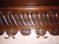 Lot 3 - kapstok in mechelse stijl - afbeelding 3 van  3