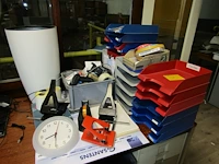 Lot 3 - lot kantoormateriaal