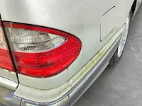 Lot 3 - mercedes e220 (2000-chass.wdb2102061b030489) - afbeelding 14 van  25