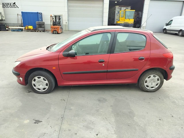Lot 3 - peugeot 206 (1999-chass.vf32akfxe40183613) - afbeelding 11 van  18