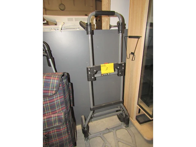 Lot 3 - plooibare topcraft zolderwagen - afbeelding 1 van  2