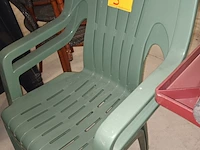 Lot 3 - pvc terrasstoelen. 12 stuks - afbeelding 2 van  3