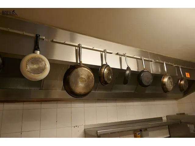 Lot 3 - rvs dampkap - afbeelding 1 van  3