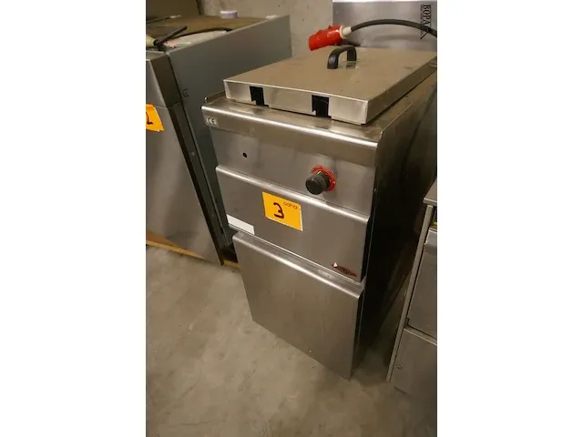 Lot 3 - rvs pastakoker stilfer - afbeelding 1 van  5