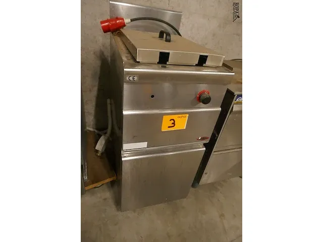 Lot 3 - rvs pastakoker stilfer - afbeelding 2 van  5