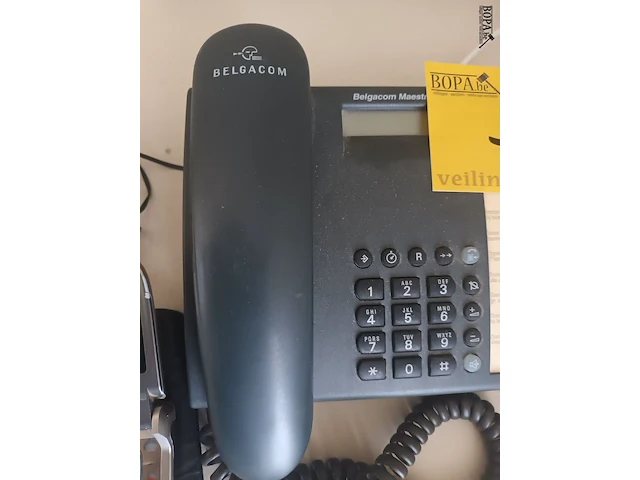 Lot 3 - telefoon en gsm - afbeelding 2 van  4