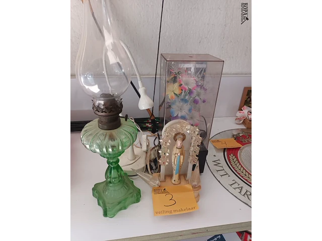Lot 3 - vintage verlichting. 4 stuks - afbeelding 1 van  4