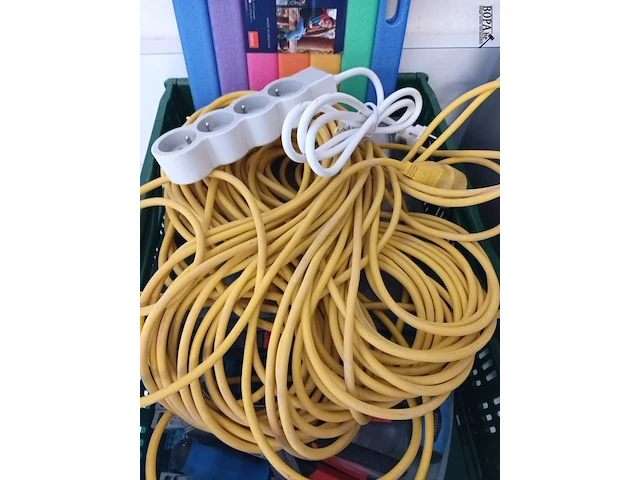 Lot 3 - werkmateriaal - afbeelding 2 van  4