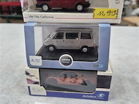 Lot 3 stuks - afbeelding 1 van  3