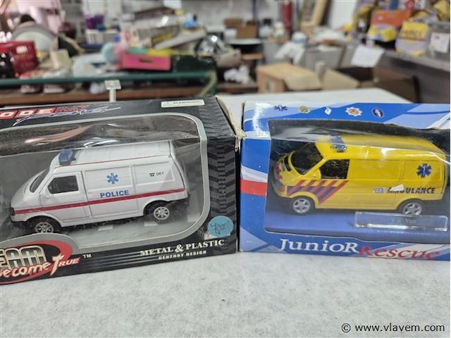 Lot 3 stuks - afbeelding 2 van  3