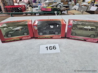 Lot 3 stuks - afbeelding 1 van  3