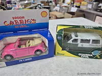 Lot 3 stuks - afbeelding 2 van  3