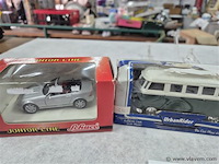 Lot 3 stuks - afbeelding 2 van  3