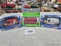 Lot 3 stuks - afbeelding 1 van  3