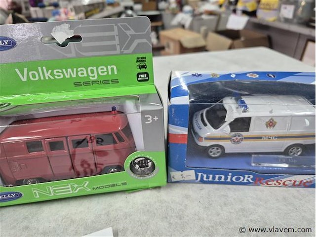 Lot 3 stuks - afbeelding 2 van  3