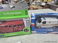 Lot 3 stuks - afbeelding 2 van  3