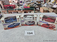 Lot 3 stuks - afbeelding 1 van  3