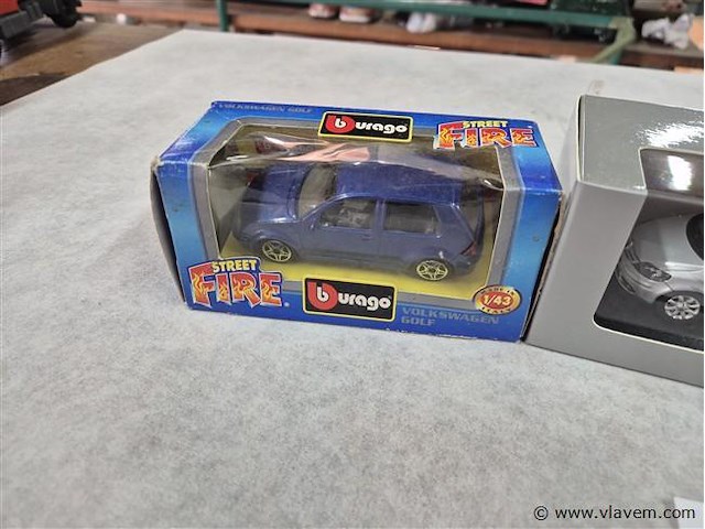 Lot 3 stuks - afbeelding 3 van  3